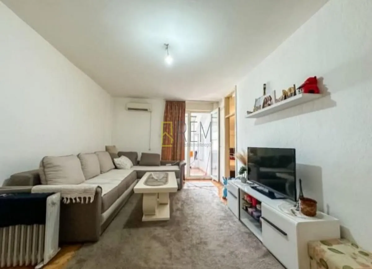 Prodaja, jednosoban stan, 55m², Stari Aerodrom, Podgorica