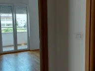 Izdavanje, jednosoban stan, 48m², Stari Aerodrom, Podgorica - image 3