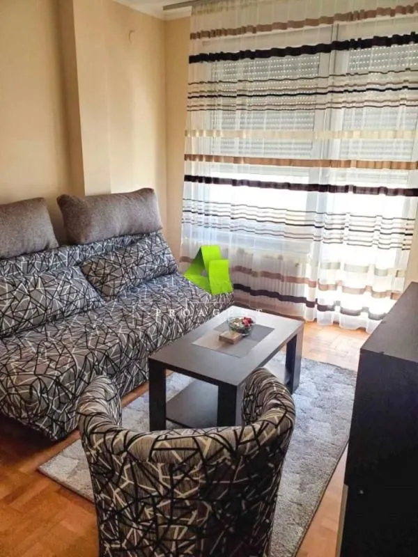 Sale, two bedroom apartment, 46m², Medijana, Niš