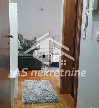 Izdavanje, dvosoban stan, 40m², Crveni Krst, Beograd - image 20