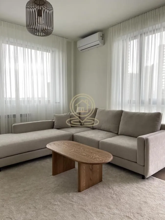 Rent, three bedroom apartment, 95m², Savski Venac, Beograd