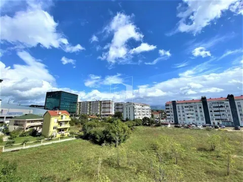 Rent, apartment, 100m², 1 maj, Podgorica - image 7