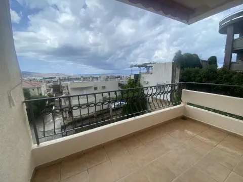 Rent, one bedroom apartment, 45m², Šušanj, Bar - image 5