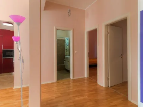 Prodaja, trosoban stan, 104m², Budva, Crna Gora - image 16