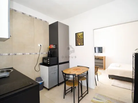 Sale, house, 180m², Blok 9, Podgorica - image 5