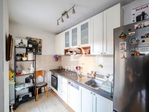 Sale, apartment, 83m², Neimar, Vračar Sve Podlokacije - image 10