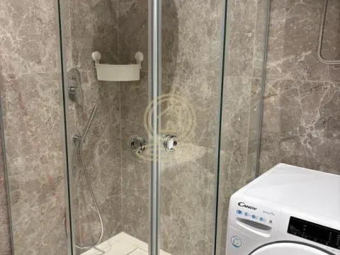 Izdavanje, trosoban stan, 50m², Zvezdara Sve Podlokacije, Beograd - image 15