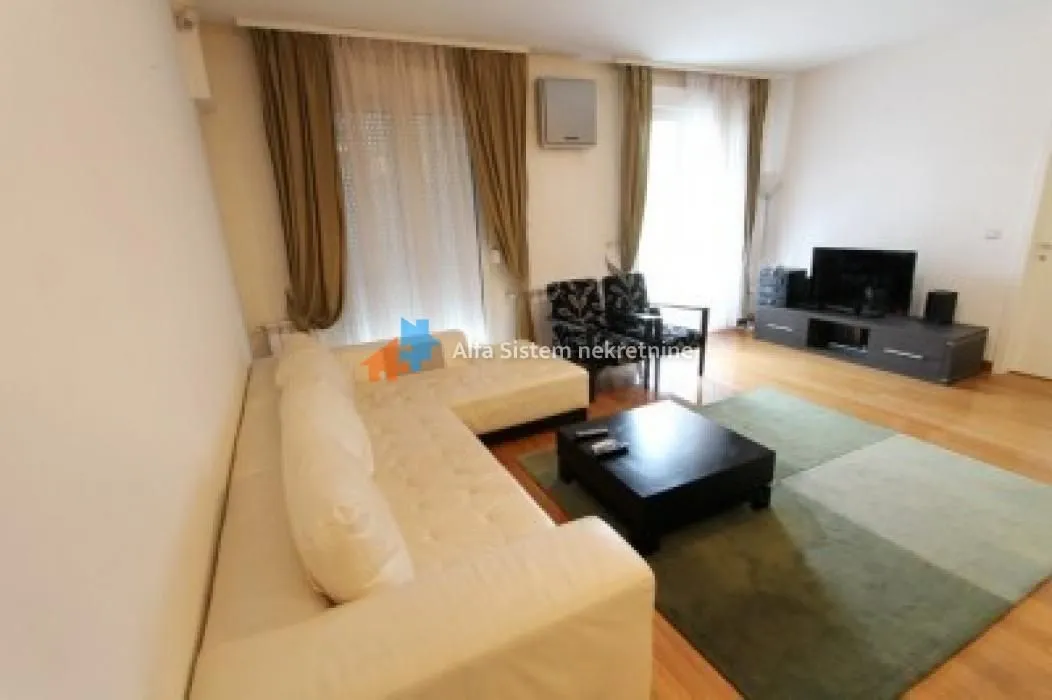 Rent, two bedroom apartment, 70m², Savski Venac, Beograd