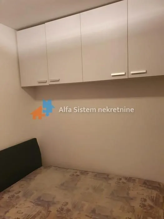 Rent, apartment, 42m², Crveni Krst, Beograd