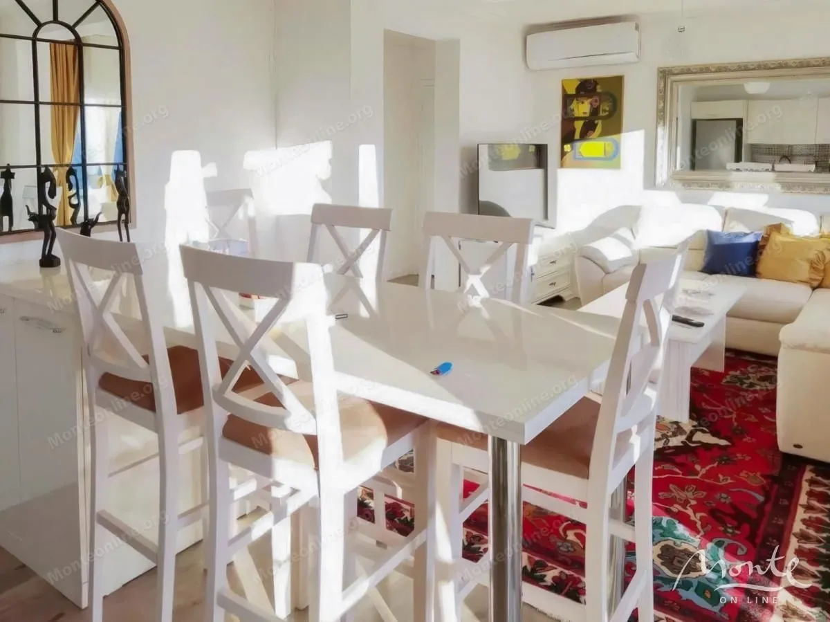 Prodaja, dvosoban stan, 65m², Herceg Novi, Crna Gora