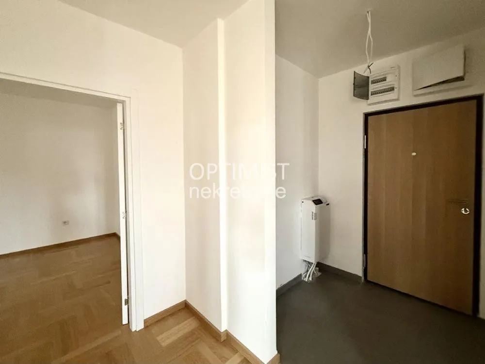Prodaja, dvosoban stan, 58m², Zvezdara Sve Podlokacije, Beograd