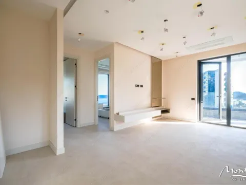 Prodaja, dvosoban stan, 80m², Bečići, Budva - image 13