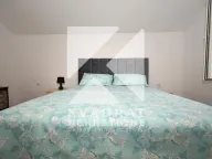 Rent, three bedroom apartment, 100m², Zelenika, Podgorica - image 10