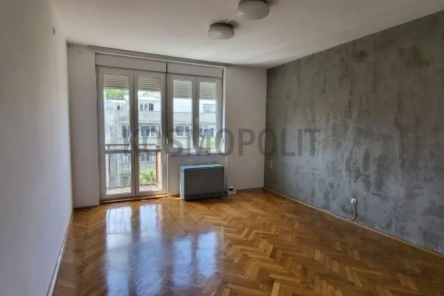 Prodaja, dvosoban stan, 68m², Stari Grad, Beograd
