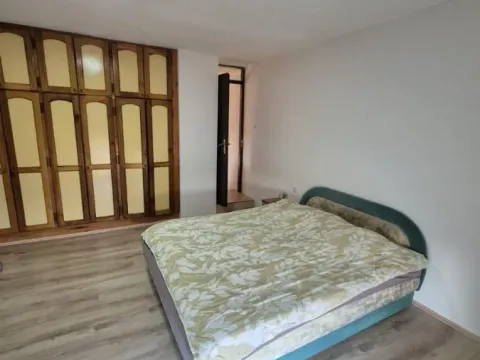 Prodaja, trosoban stan, 93m², Ćuprija, Srbija - image 4