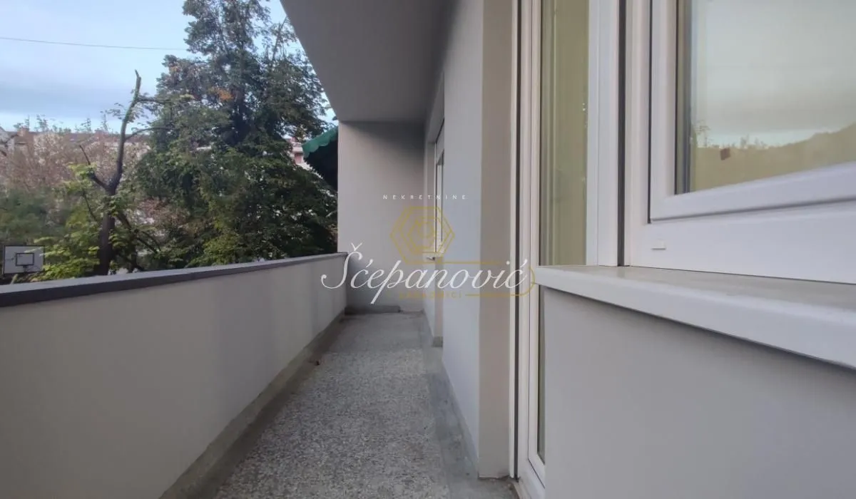 Prodaja, stan, 52m², Grbavica, Novi Sad Sve Podlokacije