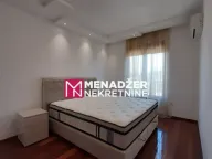 Rent, four bedroom apartment, 140m², Centar, Podgorica - image 11