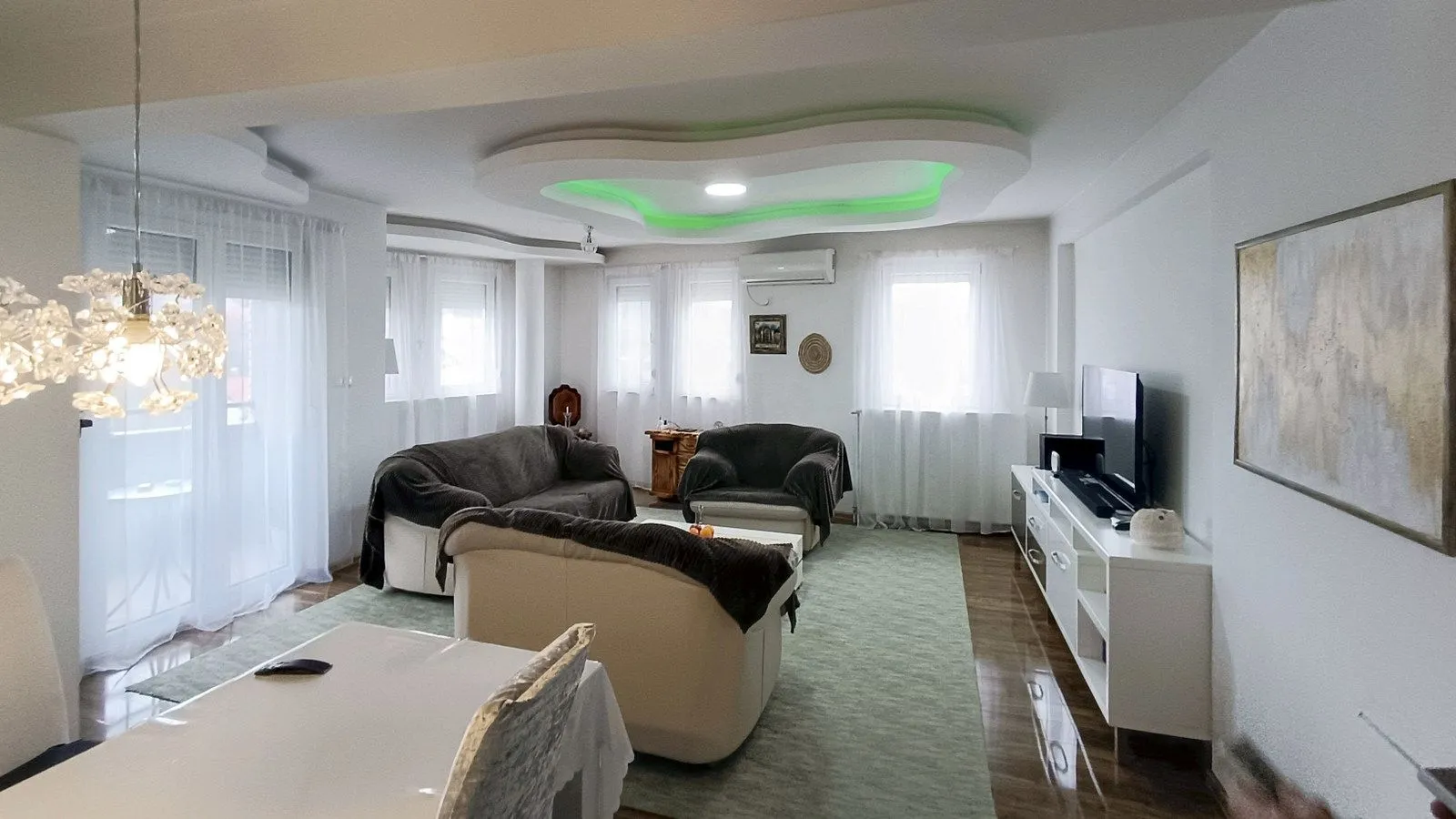 Sale, four bedroom apartment, 111m², Centar, Loznica