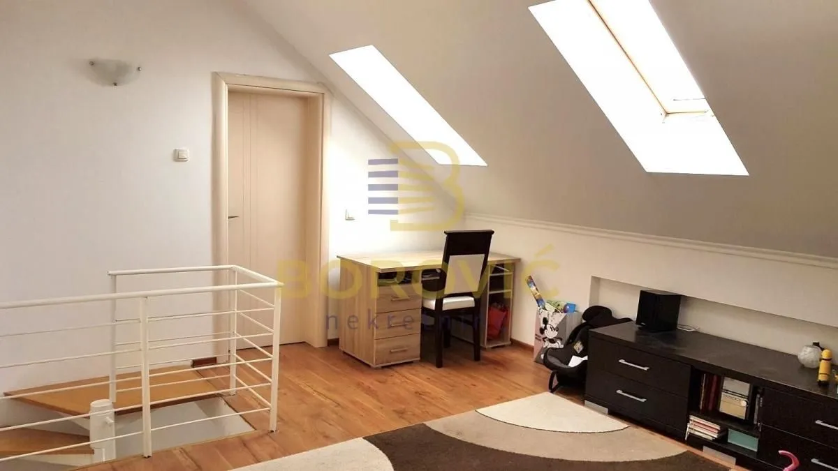 Prodaja, dvosoban stan, 84m², Labudovo Brdo, Beograd