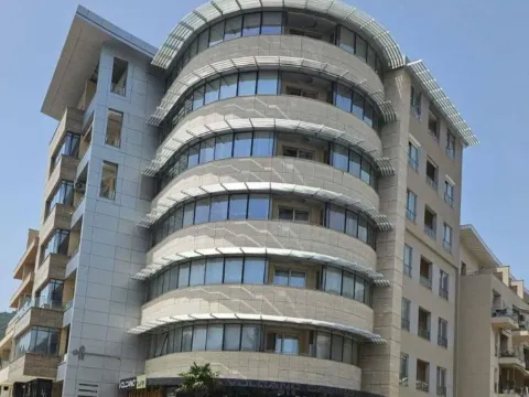 Sale, two bedroom apartment, 112m², Budva, Crna Gora - image 17