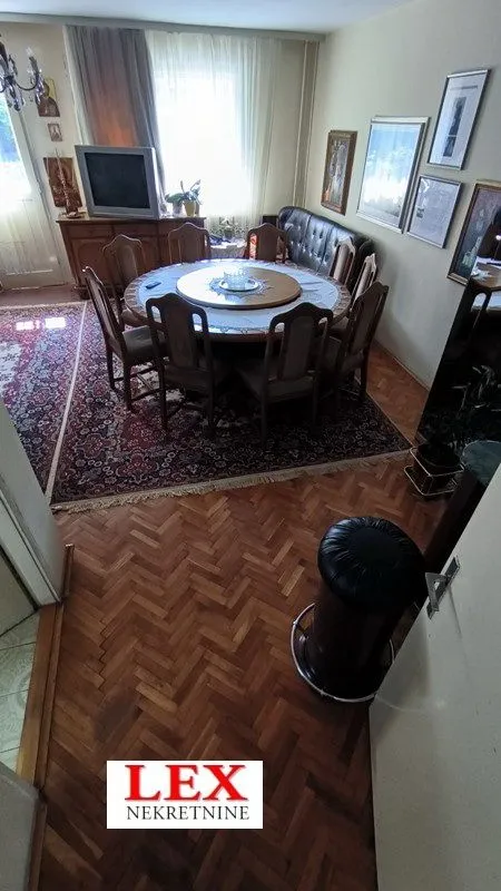 Sale, apartment, 140m², Julino Brdo, Beograd