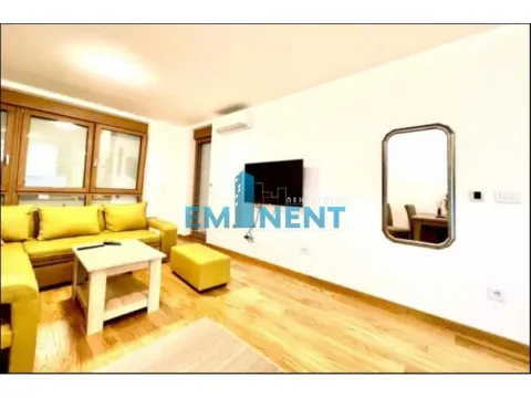 Izdavanje, trosoban stan, 75m², Novi Beograd Blok 65, Novi Beograd Sve Podlokacije - image 2