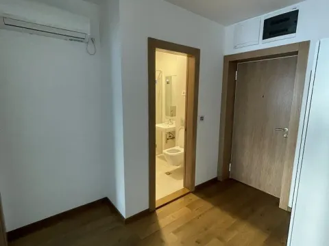 Izdavanje, jednosoban stan, 44m², Adamovićevo Naselje, Novi Sad Sve Podlokacije - image 8