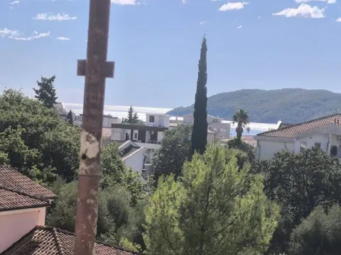 Sale, one bedroom apartment, 42m², Podkošljun, Budva - image 3