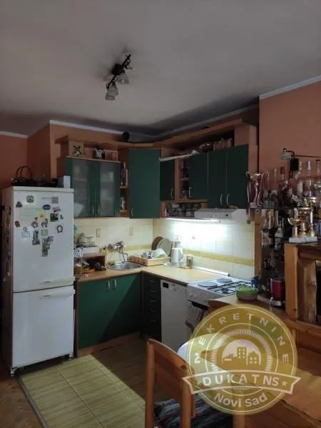 Prodaja, trosoban stan, 69m², Kej, Novi Sad Sve Podlokacije