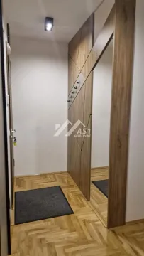 Izdavanje, trosoban stan, 52m², Salajka, Novi Sad Sve Podlokacije - image 8