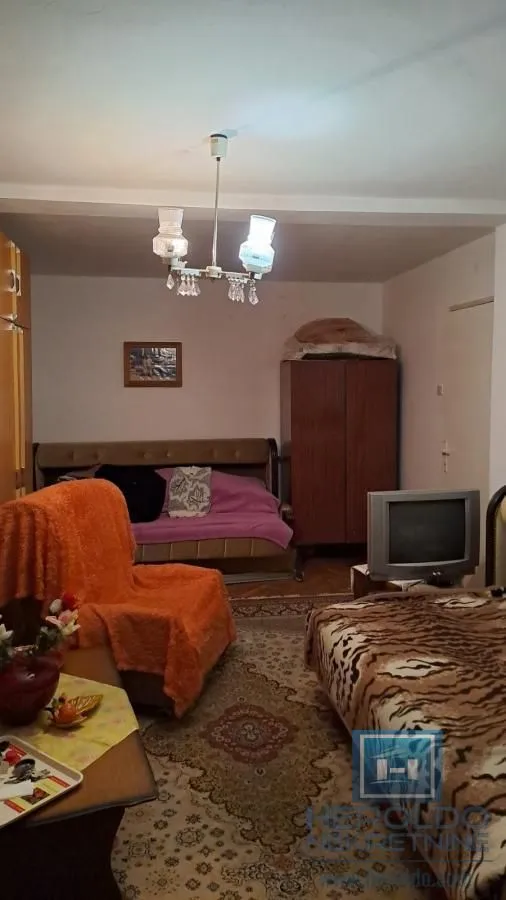 Prodaja, dvosoban stan, 56m², Sarina Medja, Jagodina