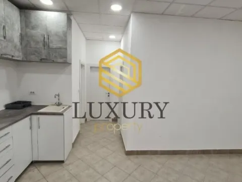 Rent, office space, 90m², Stari Aerodrom, Podgorica - image 8