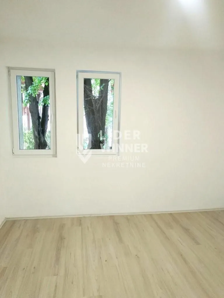 Prodaja, trosoban stan, 60m², Karaburma, Palilula Sve Podlokacije