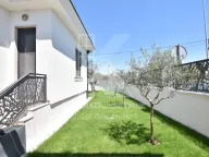 Prodaja, kuća, 170m², Gornja Gorica, Podgorica - image 1