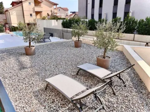 Izdavanje, jednosoban stan, 40m², Donja Lastva, Tivat - image 5