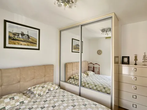 Rent, one bedroom apartment, 43m², Boreti, Budva - image 3