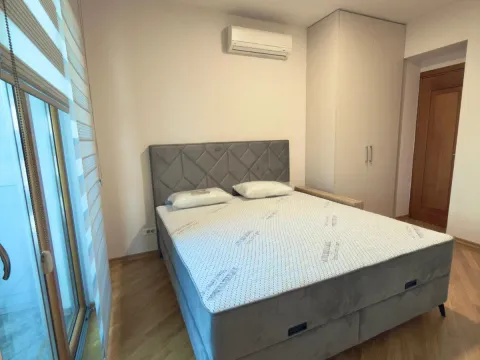 Prodaja, jednosoban stan, 50m², Centar, Podgorica - image 8