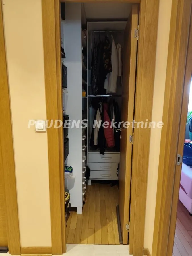 Prodaja, dvosoban stan, 62m², Savski Venac, Beograd