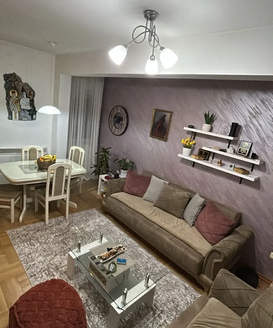 Prodaja, dvosoban stan, 72m², Momišići, Podgorica