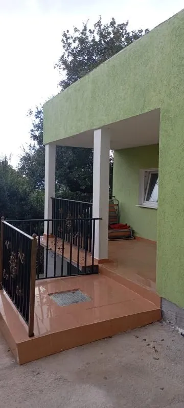 Prodaja, kuća, 70m², Šušanj, Bar