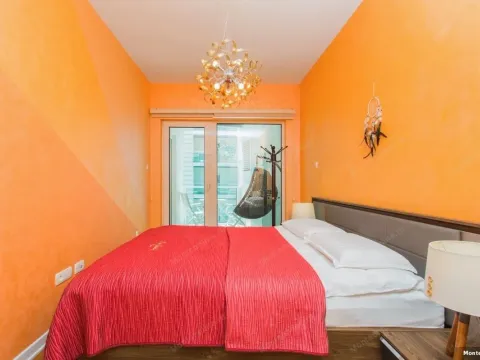 Sale, one bedroom apartment, 78m², Budva, Crna Gora - image 17