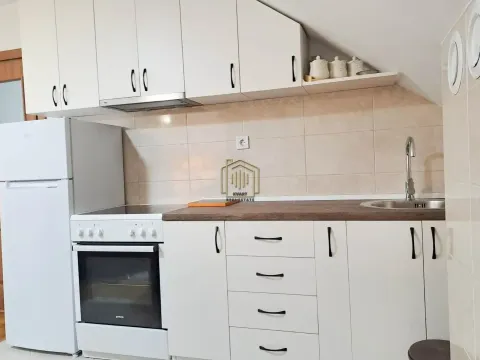 Izdavanje, jednosoban stan, 42m², Zelenika, Podgorica - image 2