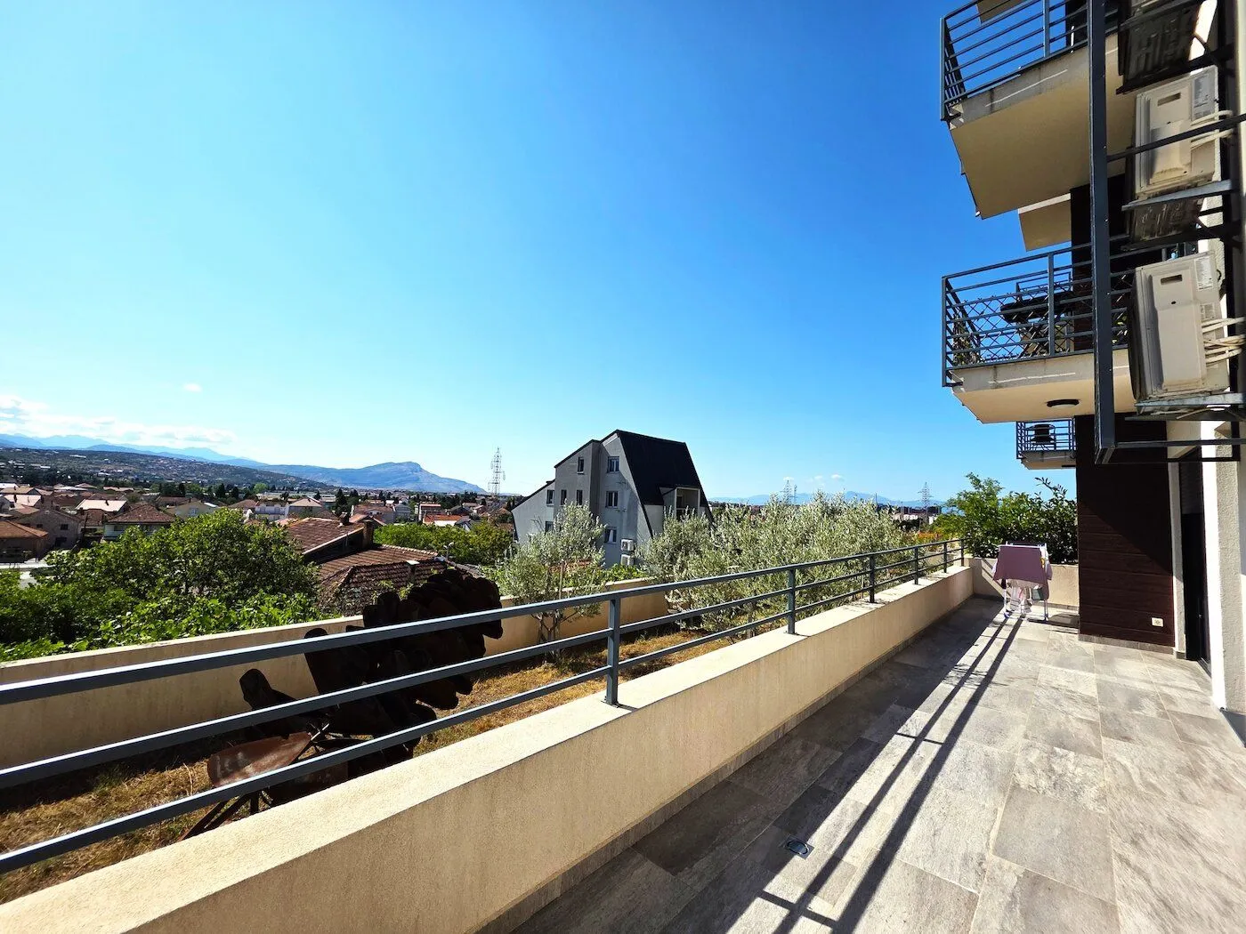 Rent, two bedroom apartment, 76m², Gorica C, Podgorica