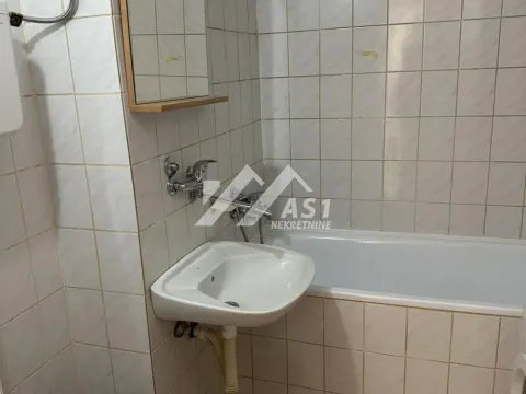 Izdavanje, dvosoban stan, 50m², Liman 4, Novi Sad Sve Podlokacije - image 8