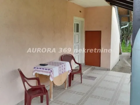 Prodaja, kuća, 166m², Sremska Kamenica, Petrovaradin - image 8