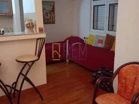 Sale, one bedroom apartment, 45m², Podkošljun, Budva - image 4