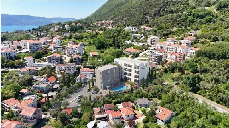 Prodaja, jednosoban stan, 45m², Đenovići, Herceg Novi