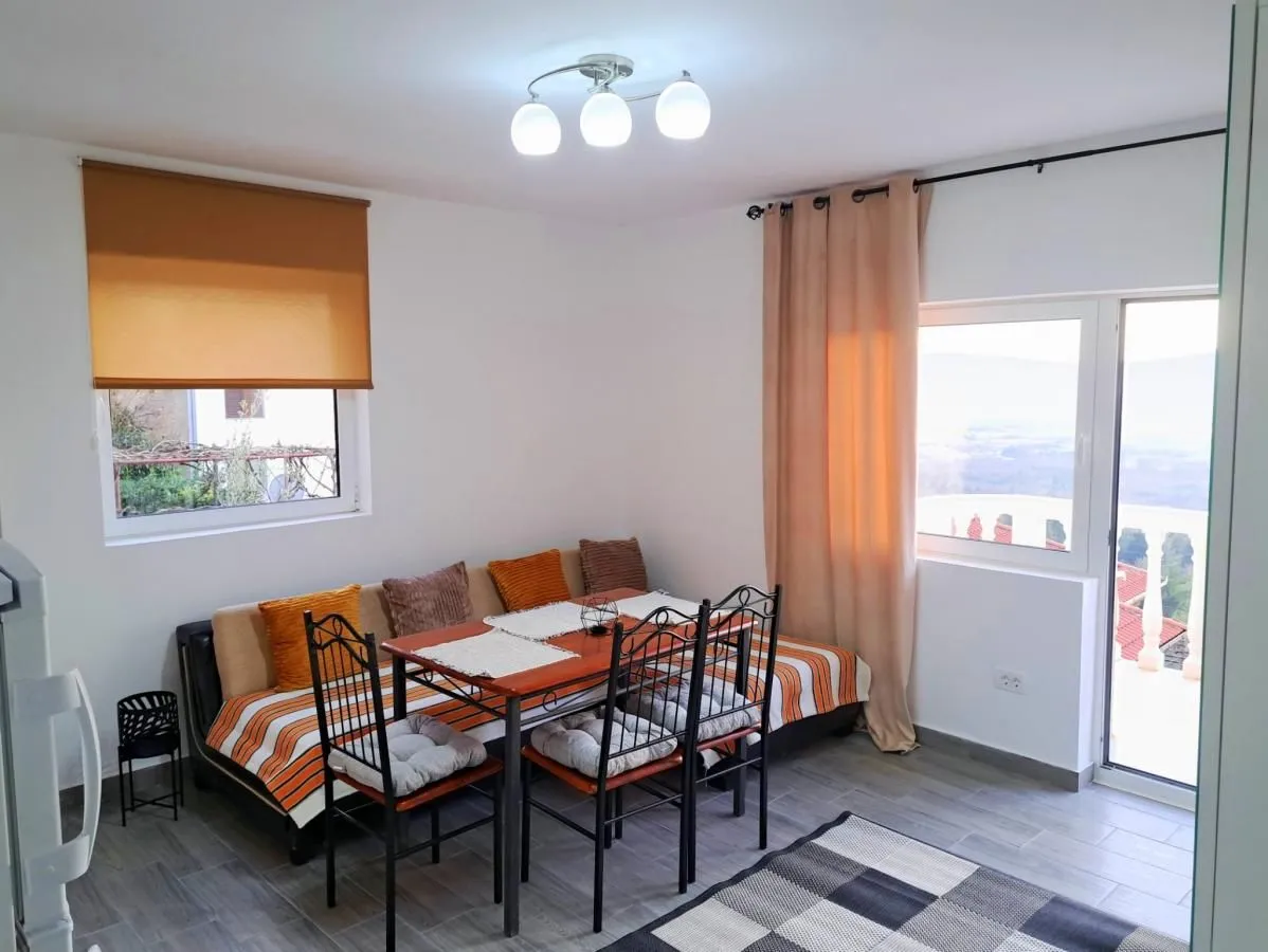 Sale, one bedroom apartment, 42m², Kavač, Kotor