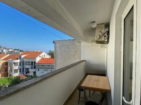 Rent, one bedroom apartment, 45m², Velji Vinogradi, Budva - image 9