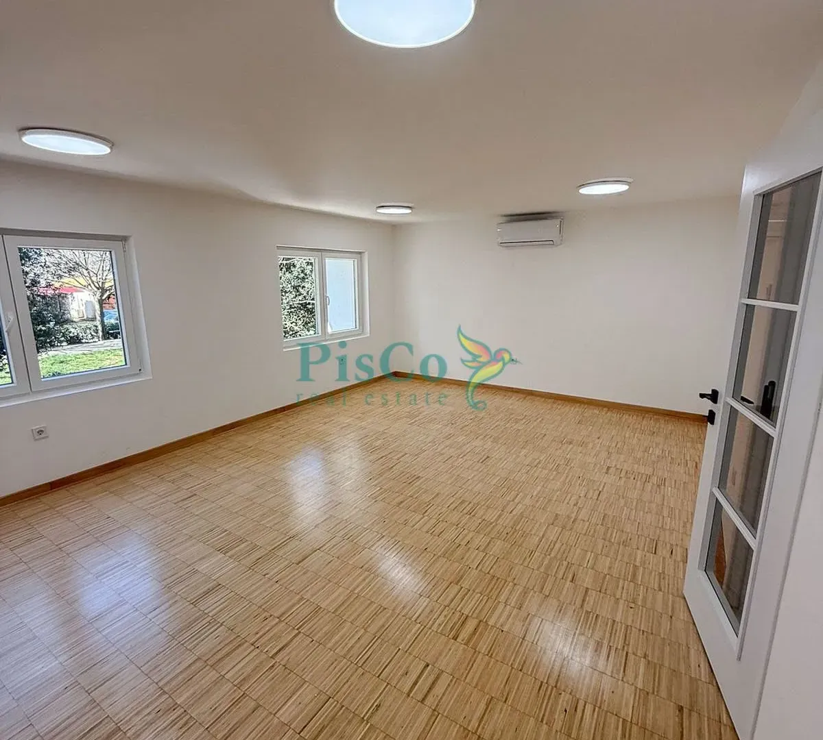 Rent, office space, 74m², Zabjelo, Podgorica